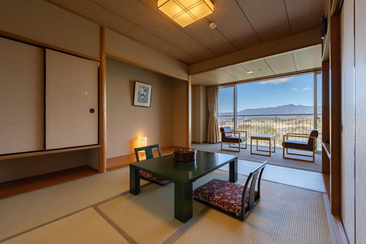 Enakyo Onsen Hotel Yuzuriha Экстерьер фото
