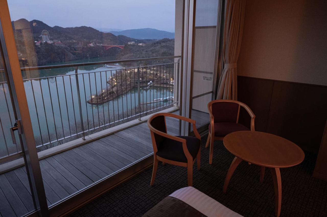 Enakyo Onsen Hotel Yuzuriha Экстерьер фото