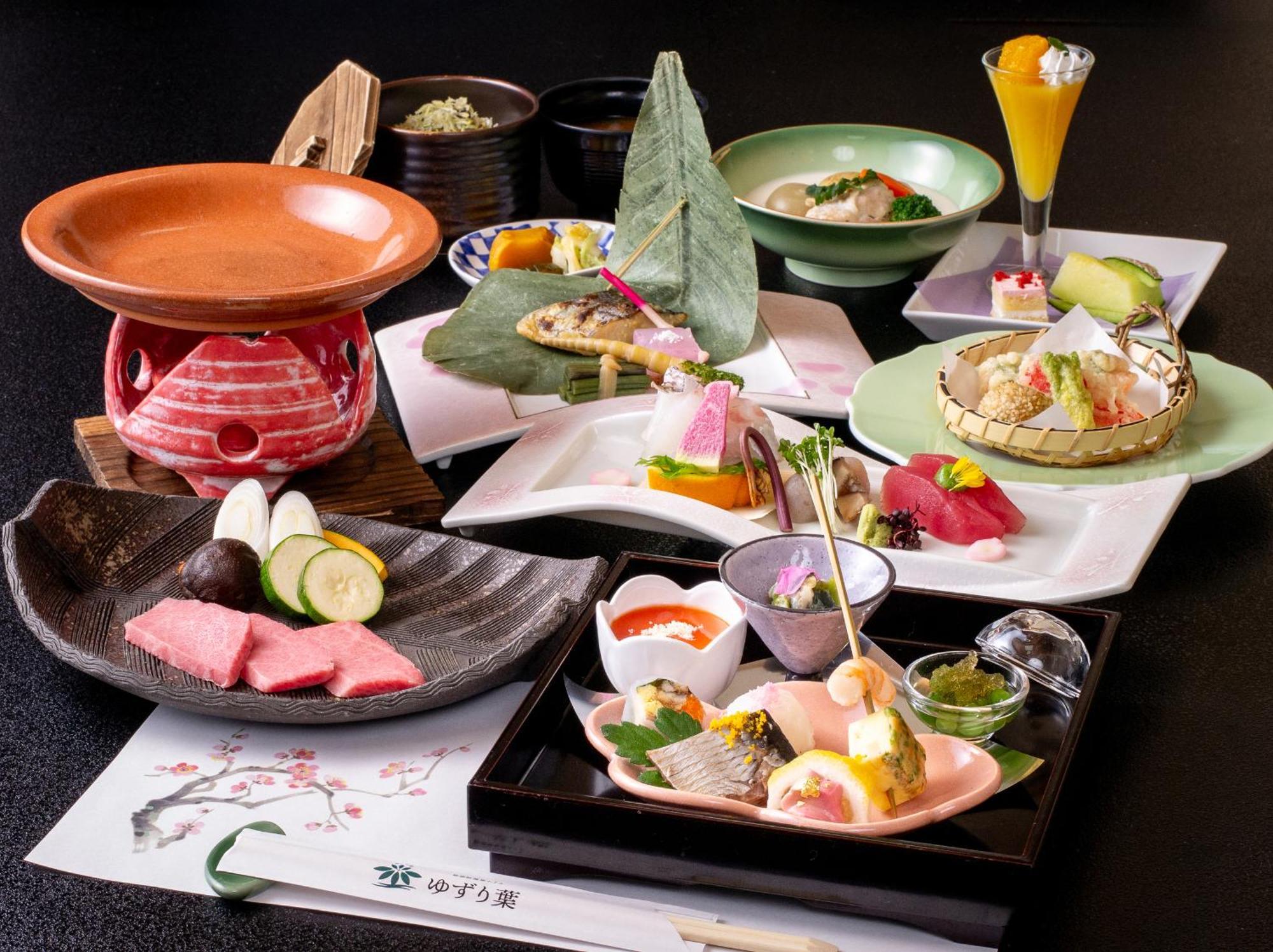 Enakyo Onsen Hotel Yuzuriha Экстерьер фото
